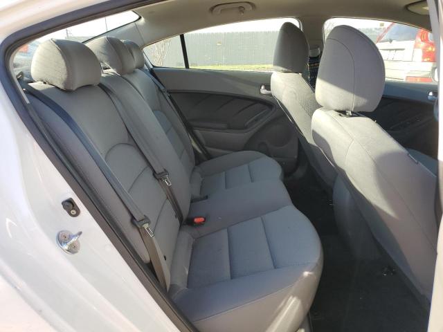 Photo 10 from auction – 2017 KIA FORTE LX with VIN 3KPFK4A72HE074711