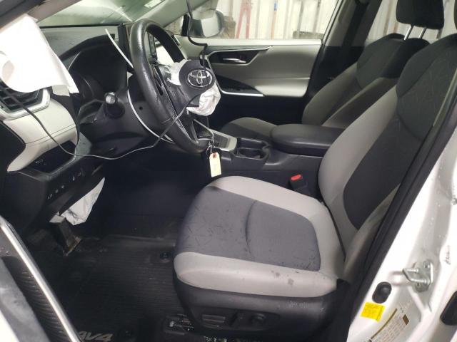 Photo 7 from auction – 2019 TOYOTA RAV4 XLE with VIN JTMP1RFV5KD043991