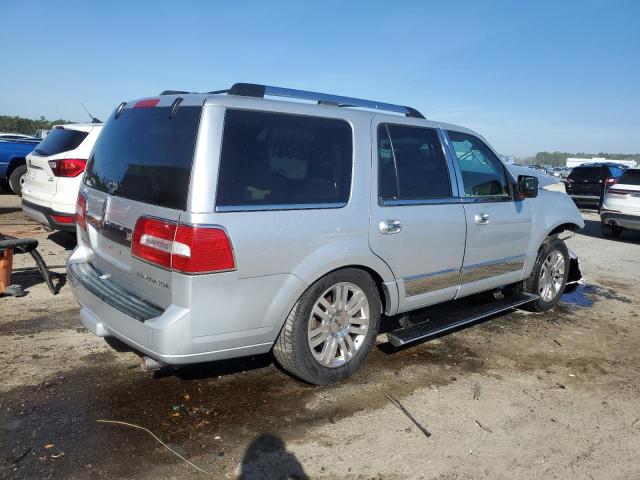 Photo 3 from auction – 2011 LINCOLN NAVIGATOR with VIN 5LMJJ2H50BEJ08744