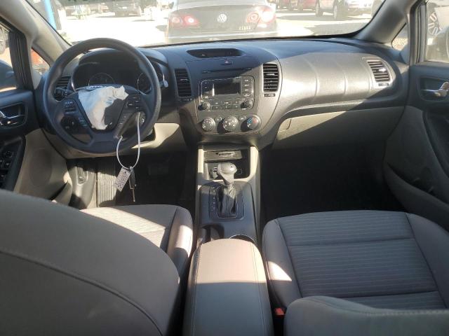 Photo 8 from auction – 2015 KIA FORTE LX with VIN KNAFX4A65F5357179