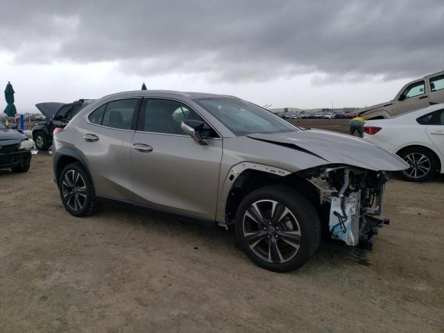 Photo 4 from auction – 2019 LEXUS UX 200 with VIN JTHY3JBH0K2018233