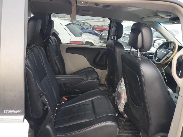 Photo 11 from auction – 2014 CHRYSLER TOWN & COU with VIN 2C4RC1BG4ER294627