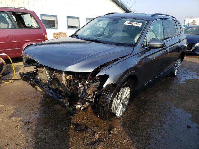 VOLKSWAGEN TIGUAN SE 2018 with VIN 3VV2B7AX5JM163573 - Photo from auction
