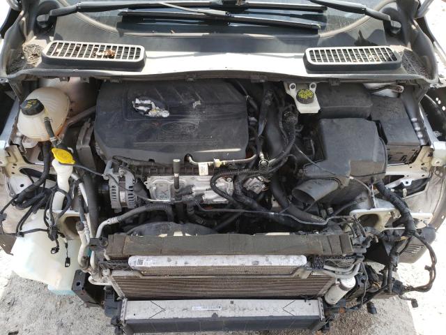 Photo 12 from auction – 2017 FORD ESCAPE SE with VIN 1FMCU9GD2HUE39490