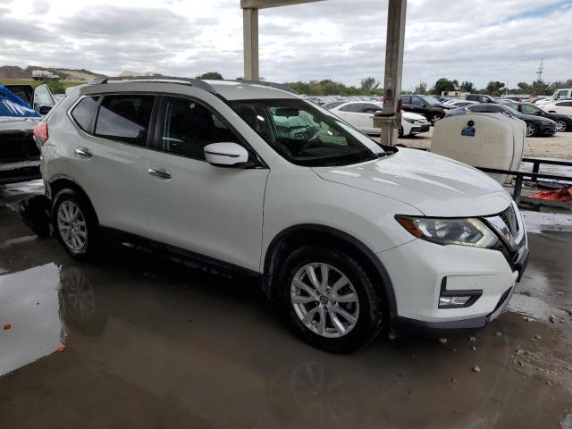 Photo 4 from auction – 2017 NISSAN ROGUE S with VIN 5N1AT2MT6HC878730