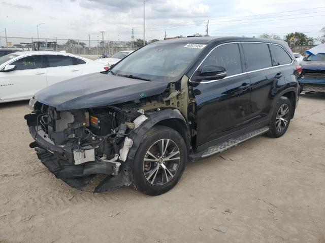 TOYOTA HIGHLANDER 2019 with VIN 5TDZZRFH8KS307561 - Photo from auction