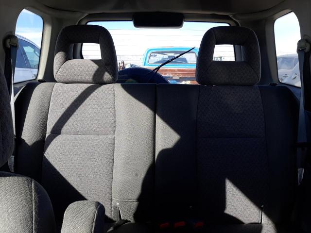 Photo 10 from auction – 2003 CHEVROLET TRACKER with VIN 2CNBE13C336949765