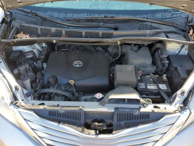 Photo 12 from auction – 2017 TOYOTA SIENNA LE with VIN 5TDJZ3DC8HS174455