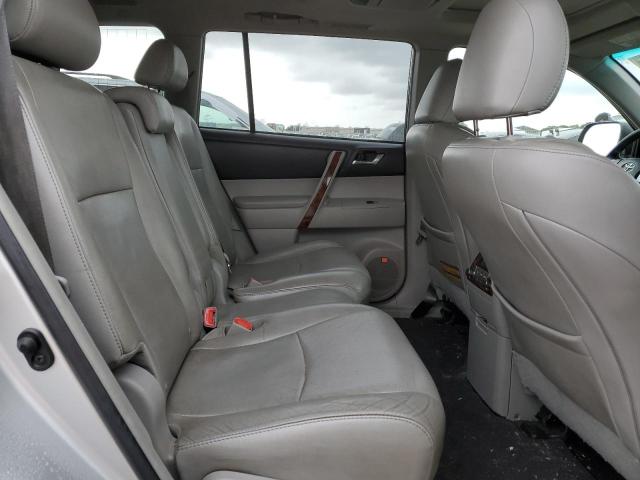 Photo 11 from auction – 2011 TOYOTA HIGHLANDER with VIN 5TDDK3EH5BS045995