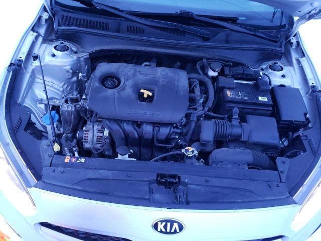 Photo 11 from auction – 2021 KIA FORTE FE with VIN 3KPF24AD7ME295334