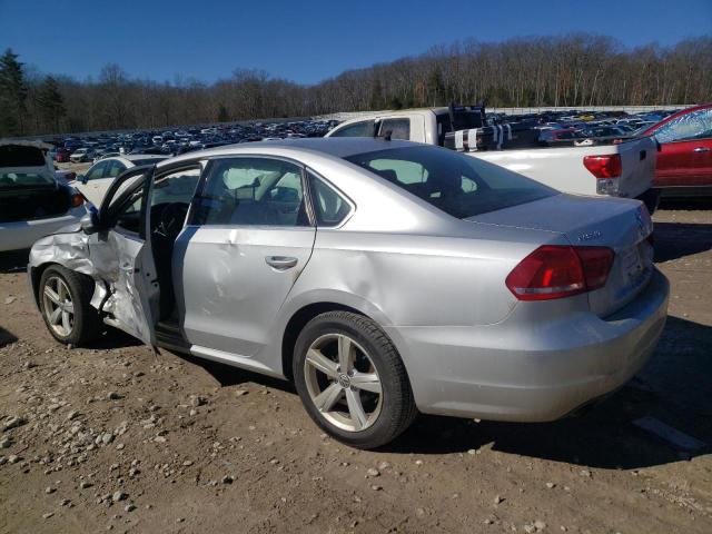 Photo 2 from auction – 2015 VOLKSWAGEN PASSAT S with VIN 1VWAT7A32FC077812