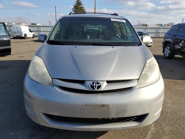 Photo 5 from auction – 2007 TOYOTA SIENNA XLE with VIN 5TDBK22C97S007669