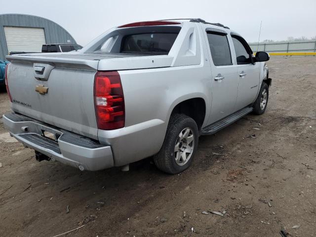 Photo 3 from auction – 2012 CHEVROLET AVALANCHE with VIN 3GNMCFE0XCG269635