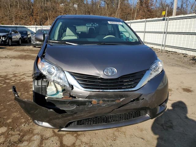 Photo 5 from auction – 2013 TOYOTA SIENNA LE with VIN 5TDJK3DC1DS052647