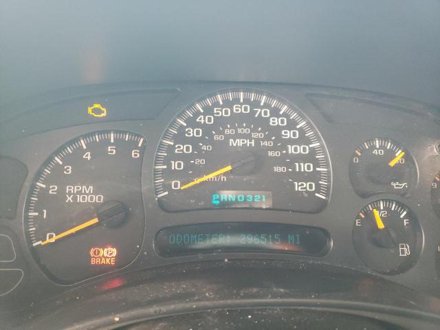 Photo 9 from auction – 2005 CHEVROLET SILVERADO with VIN 2GCEC13T351268755