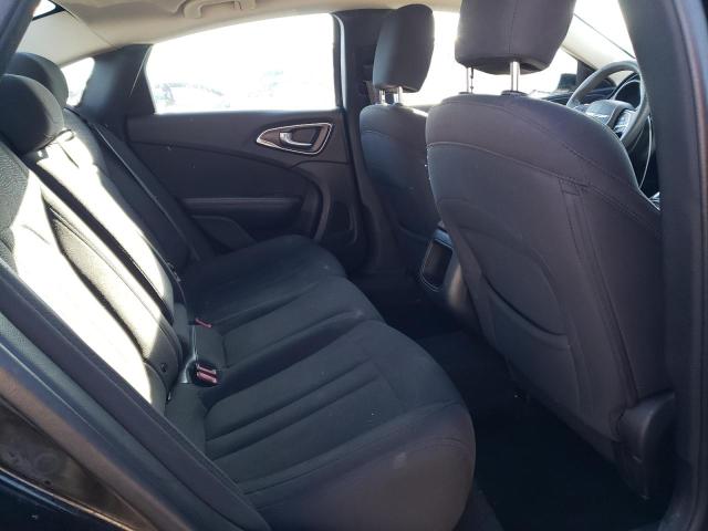 Photo 10 from auction – 2016 CHRYSLER 200 LIMITE with VIN 1C3CCCAB1GN117853