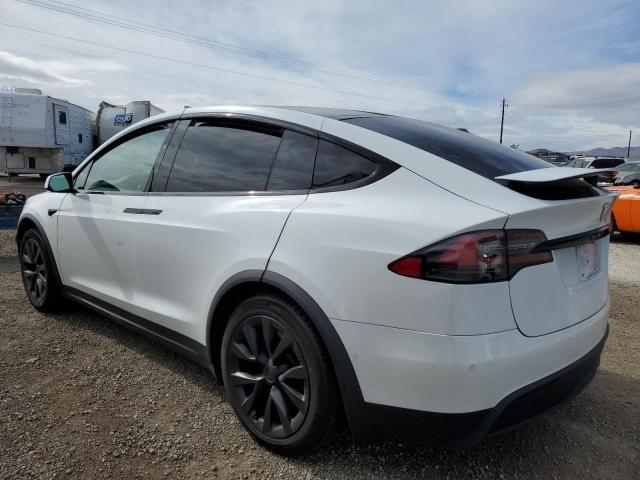 Photo 2 from auction – 2022 TESLA MODEL X with VIN 7SAXCBE69NF332366