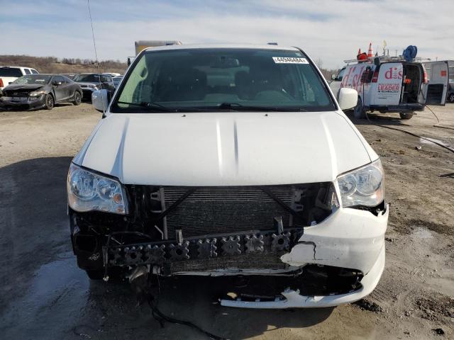 Photo 5 from auction – 2016 CHRYSLER TOWN & COU with VIN 2C4RC1BG1GR165439