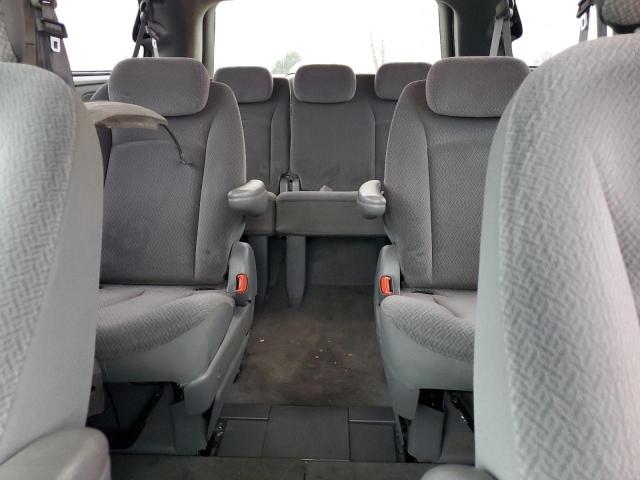 Photo 10 from auction – 2005 CHRYSLER TOWN & COU with VIN 2C4GP44R45R303709
