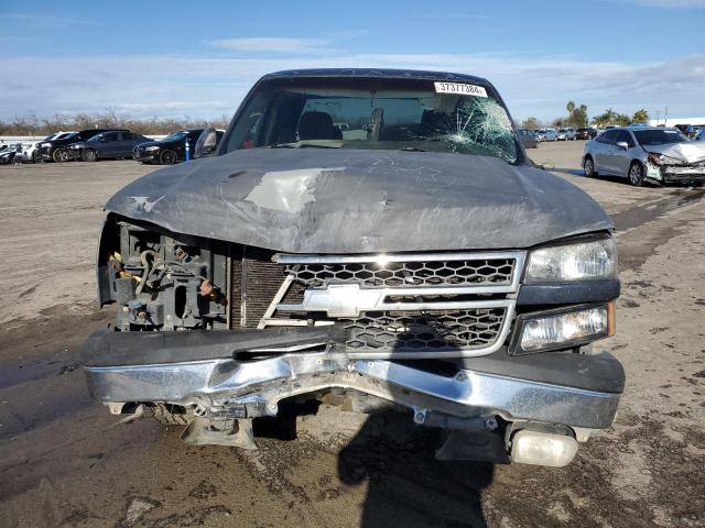 Photo 5 from auction – 2006 CHEVROLET SILVERADO with VIN 2GCEC19TX61106971