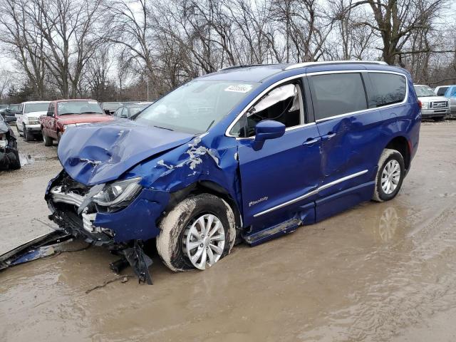 CHRYSLER PACIFICA T 2019 with VIN 2C4RC1BG2KR588524 - Photo from auction