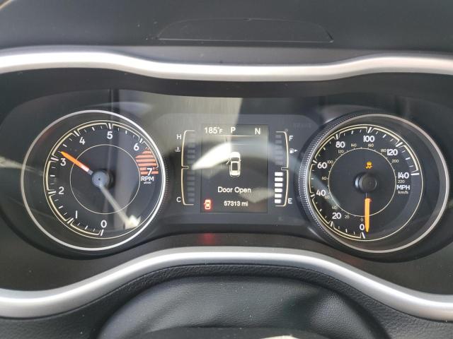 Photo 9 from auction – 2018 JEEP CHEROKEE L with VIN 1C4PJMLB6JD527499