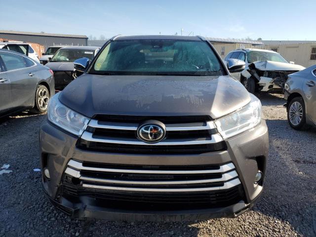 Zdjęcie 5 z aukcji – 2017 TOYOTA HIGHLANDER z VIN 5TDJZRFH4HS419120