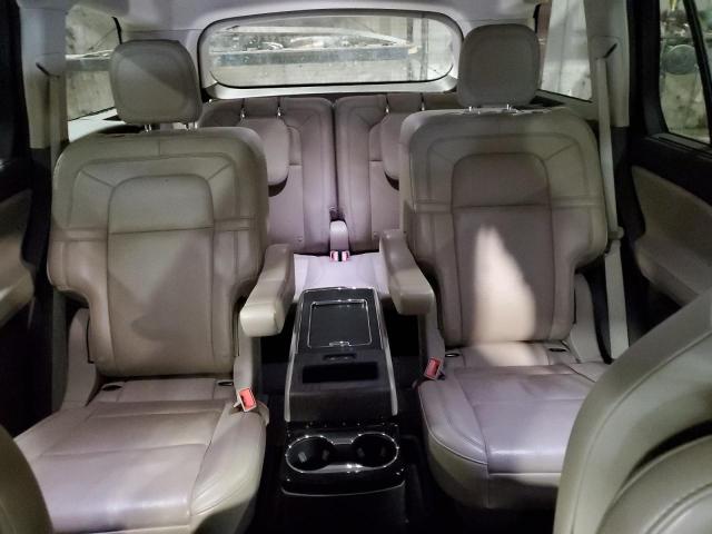 Photo 10 from auction – 2020 LINCOLN AVIATOR RE with VIN 5LM5J7XC4LGL00611