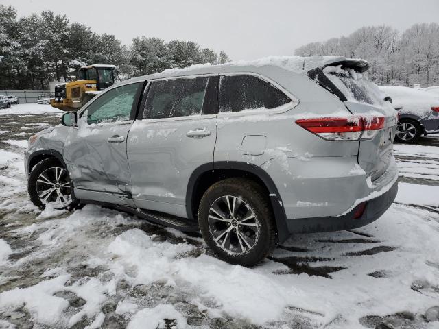 Photo 2 from auction – 2017 TOYOTA HIGHLANDER with VIN 5TDBZRFH7HS428544