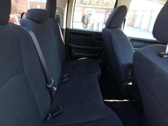 Фото 6 с аукциона – 2019 RAM 1500 CLASS с VIN 1C6RR6FG1KS530125