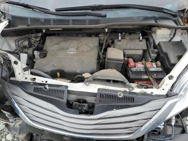 Photo 12 from auction – 2013 TOYOTA SIENNA XLE with VIN 5TDYK3DC4DS378358