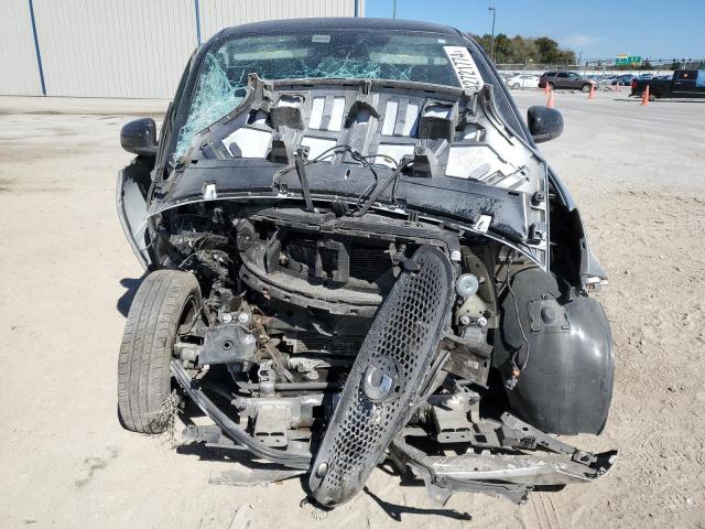 Photo 5 from auction – 2016 SMART FORTWO with VIN WMEFJ5DAXGK068359