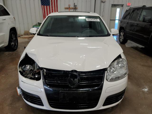 Photo 5 from auction – 2010 VOLKSWAGEN JETTA WOLF with VIN 3VWRJ7AJ3AM064291