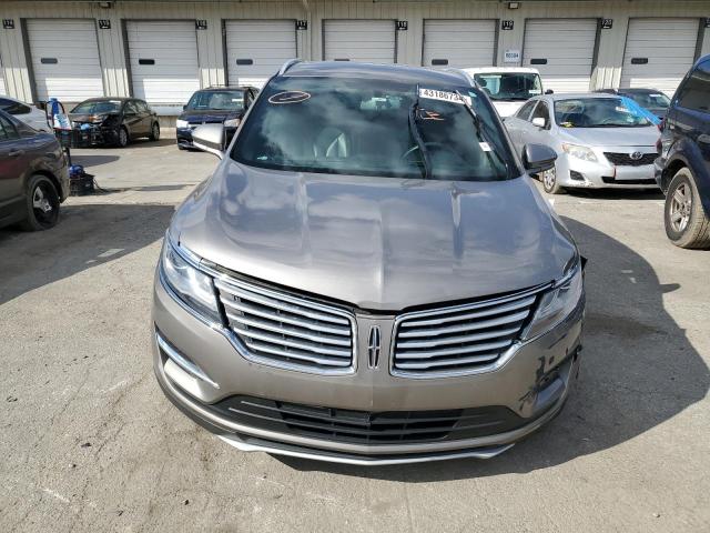 Photo 5 from auction – 2017 LINCOLN MKC PREMIE with VIN 5LMCJ1C99HUL69267