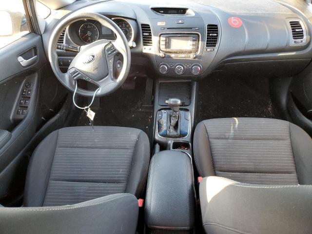 Photo 8 from auction – 2017 KIA FORTE LX with VIN 3KPFL4A75HE135949