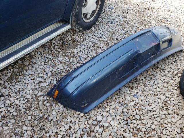 Photo 13 from auction – 2002 CHEVROLET ASTRO with VIN 1GBDM19XX2B150530