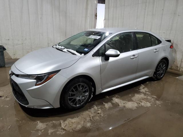 TOYOTA COROLLA LE 2022 with VIN JTDEPMAE5N3018082 - Photo from auction