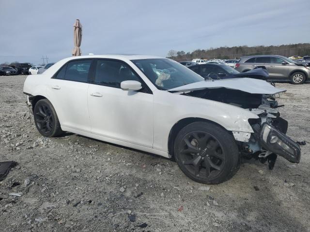 Photo 4 from auction – 2022 CHRYSLER 300 S with VIN 2C3CCABG0NH154185