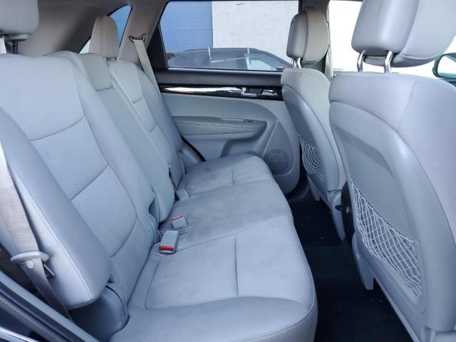 Photo 11 from auction – 2011 KIA SORENTO BA with VIN 5XYKTDA26BG060191