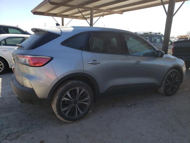 Photo 3 from auction – 2022 FORD ESCAPE SE with VIN 1FMCU0G65NUA89779