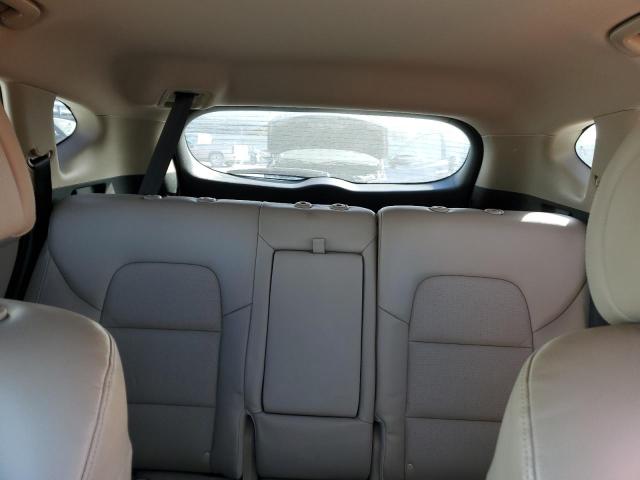 Photo 10 from auction – 2016 HYUNDAI TUCSON LIM with VIN KM8J33A28GU070907