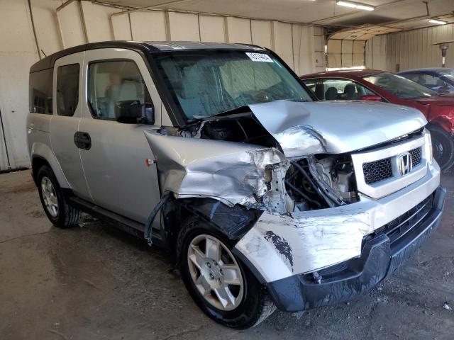 Photo 4 from auction – 2011 HONDA ELEMENT LX with VIN 5J6YH1H33BL000201