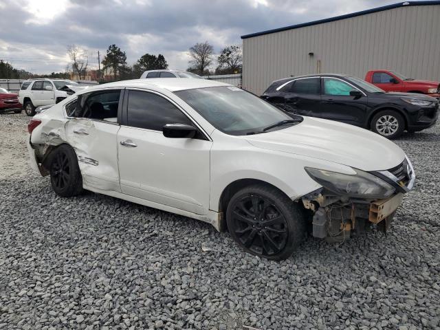 Photo 4 from auction – 2017 NISSAN ALTIMA 2.5 with VIN 1N4AL3AP0HC269947