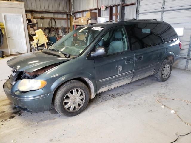 CHRYSLER TOWN & COU 2005 with VIN 2C8GP64L45R337915 - Photo from auction
