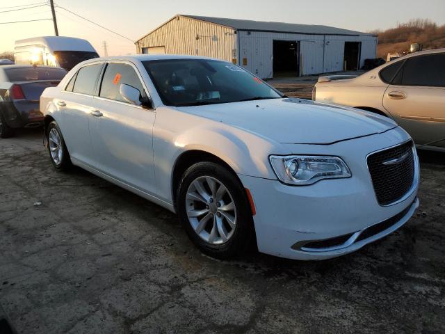 Photo 4 from auction – 2015 CHRYSLER 300 LIMITE with VIN 2C3CCAAG6FH807248