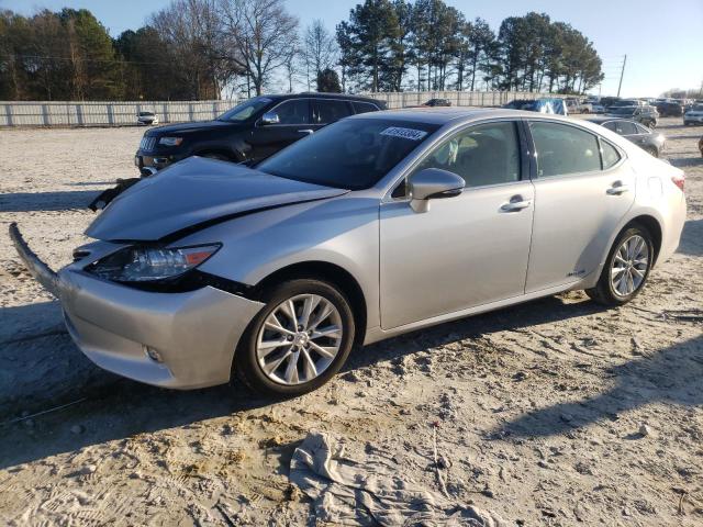 LEXUS ES 300H 2015 with VIN JTHBW1GG8F2081597 - Photo from auction