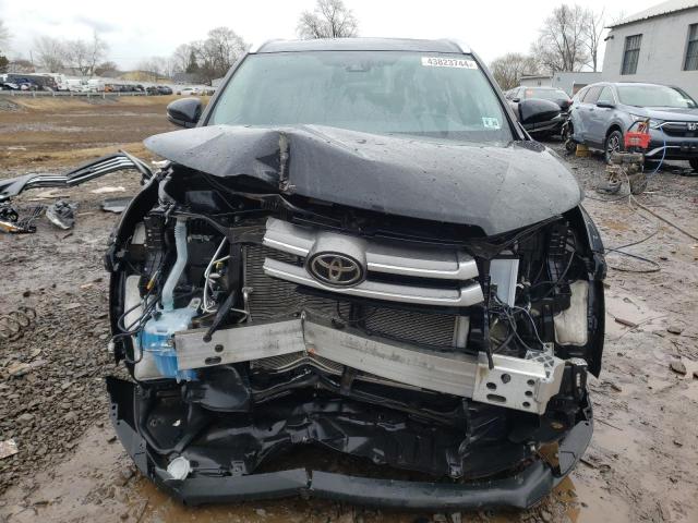 Photo 5 from auction – 2019 TOYOTA HIGHLANDER with VIN 5TDJZRFH0KS734309