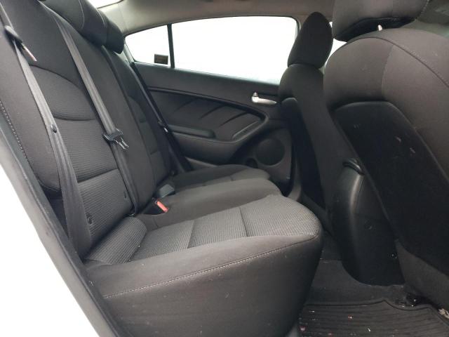 Photo 10 from auction – 2018 KIA FORTE LX with VIN 3KPFK4A79JE166307