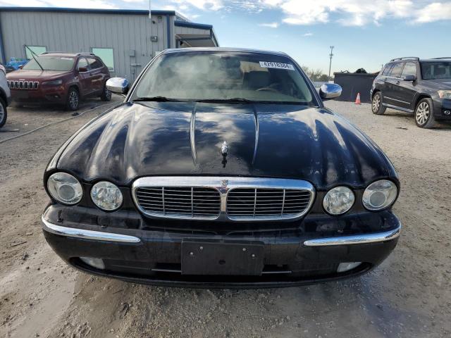 Photo 5 from auction – 2004 JAGUAR VANDENPLAS with VIN SAJXA74C74SG15801