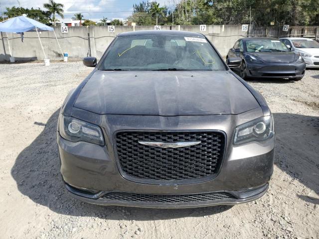 Photo 5 from auction – 2019 CHRYSLER 300 S with VIN 2C3CCABG4KH515882